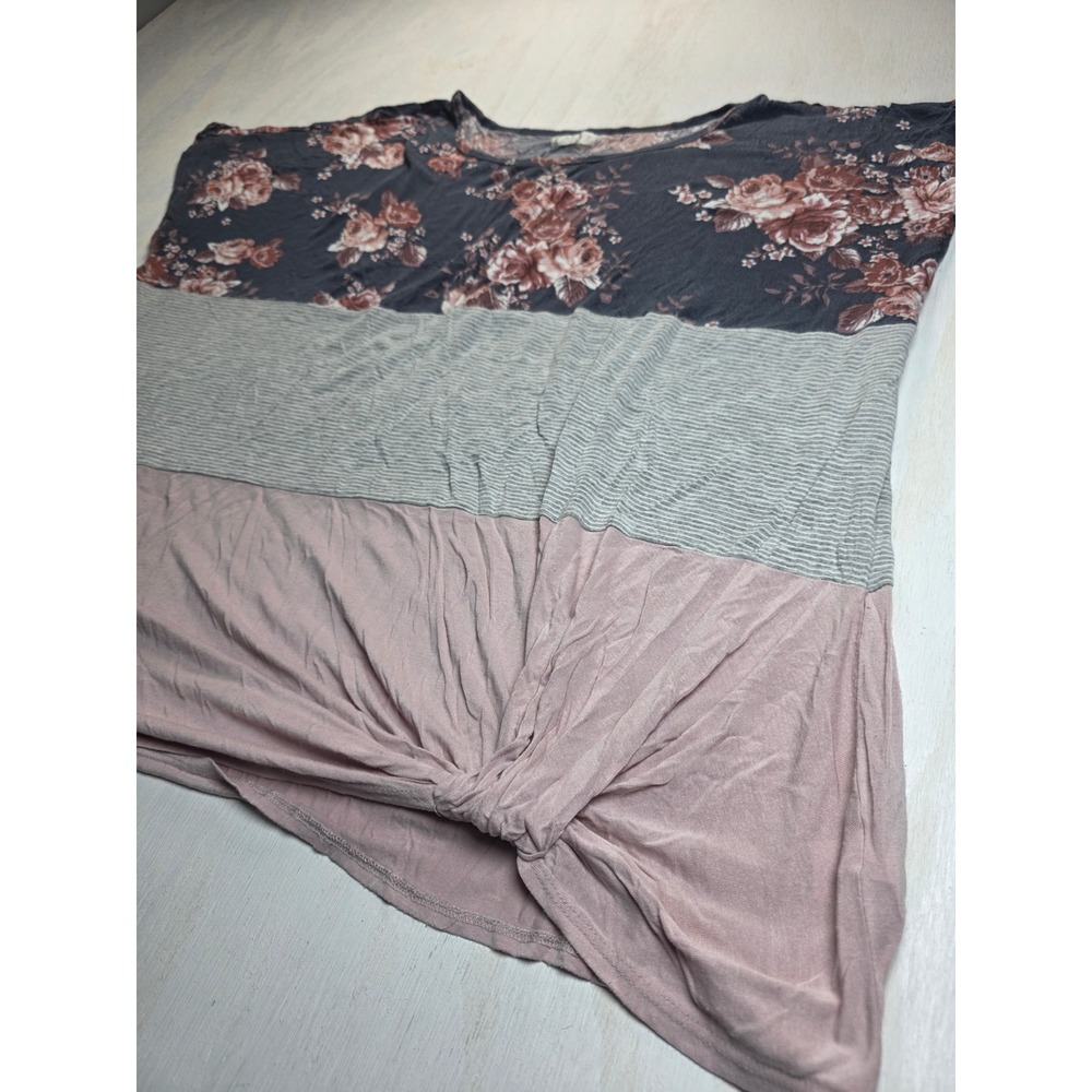 Maurices 24/7 Floral Striped Colorblock Side Knot Top 3X Mauve Grey Classic Boho